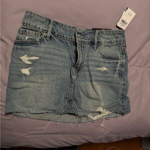 hollister jean skirt ( NEW W TAGS )